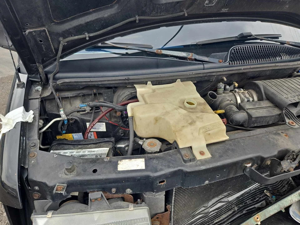 Engine Assembly/motor CHEVY EXPRESS 1500 96 97 98 99 00 01 02 Foto 2 de 3