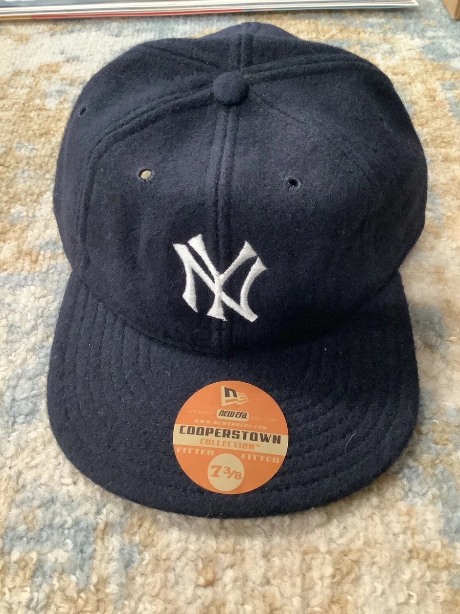New Era New York Yankees 7 3/8 Size MLB Fan Apparel & Souvenirs