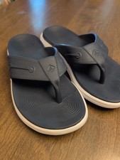 SPERRY Windward Float Thong Sandal in Navy/White Women's 7