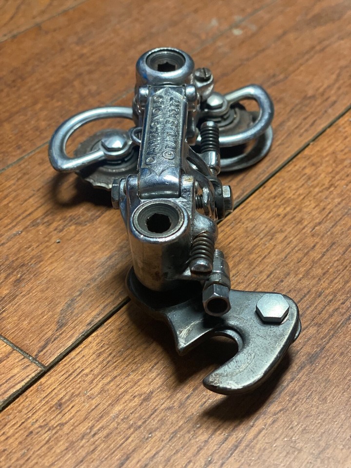 Dérailleur arrière NOS Campagnolo Nuovo Gran Sport #3500 dérailleur arrière pour vélo de route d'époque 1970 | Studio Brisant
