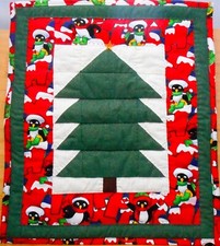 Handmade Hand Quilted Christmas Wall Hanging w/ Sleeve-13x15" Excellent Cond