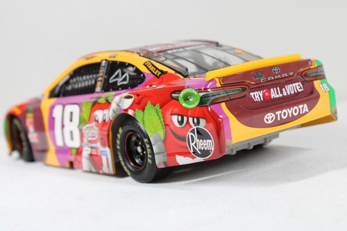 KYLE BUSCH 2018 ELITE #18 M&M'S FLAVOR VOTE TOYOTA /118 MADE LEGGERE DESCRIZIONE! - Foto 8 di 15