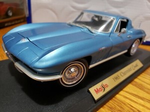 maisto 1965 corvette