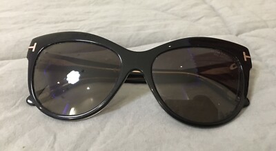 Tom Ford Lily Sunglasses Polarized TF430 05D Made In Italy Used