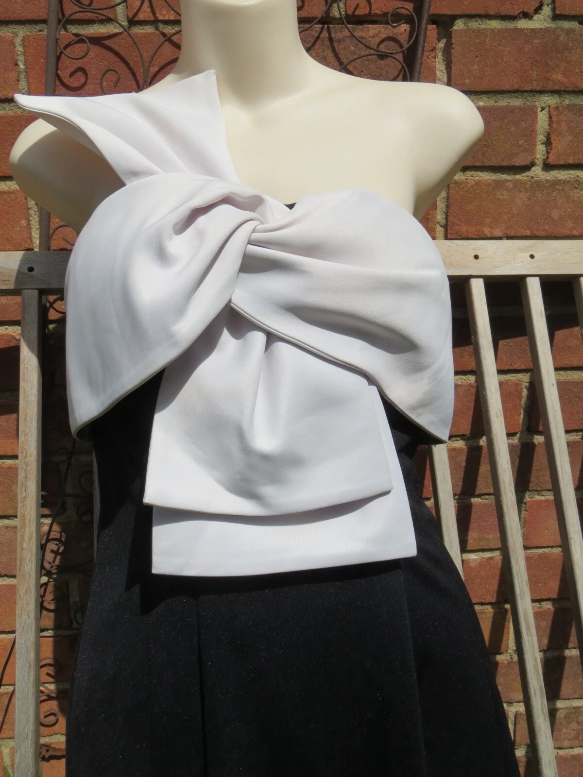 OFF WHITE Abito da sera da cocktail donna bianco e nero Bern Shaw 12