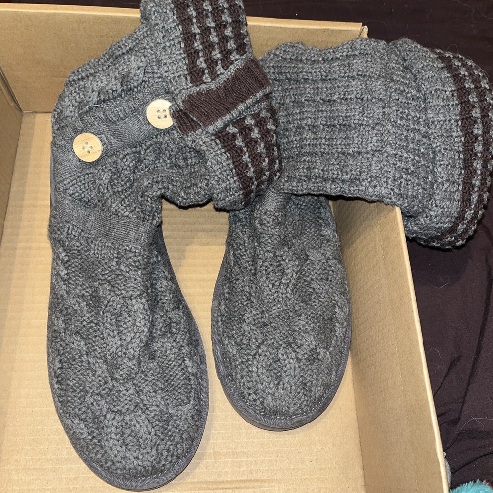UGG Australia Women's 5879 Classic Argyle Knit Sweater Tall Boots Brown Size 8