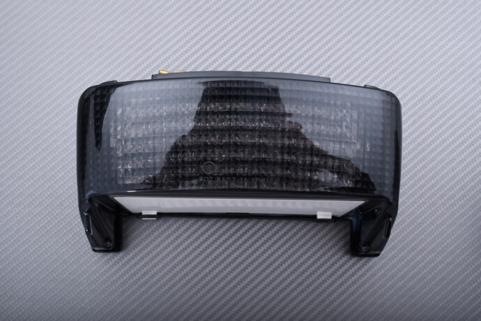 Rénovation optique arrière moto : feu LED teinté pour Honda CBR 600F 1995