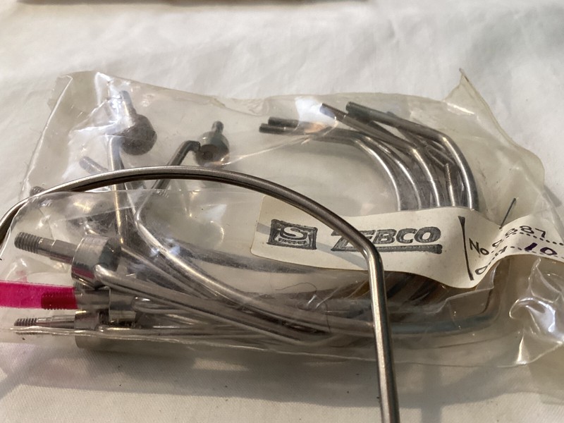 Fishing Reels Spin-   set of 2-NEW VINTAGE ZEBCO Cardinal 4  size bails