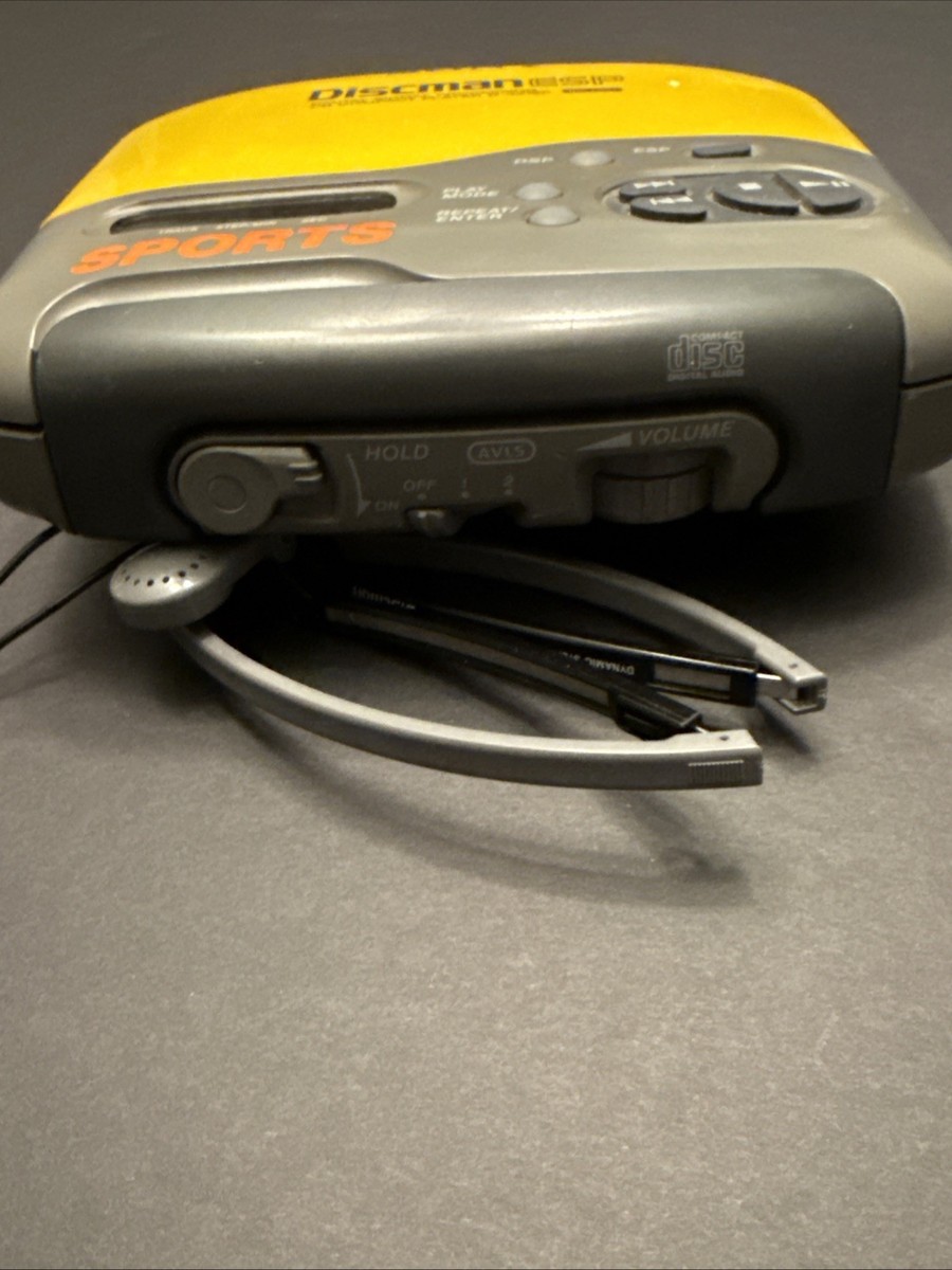 Vintage Sony Sports Discman ESP CD Player D-421SP WORKING (READ