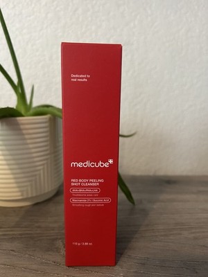 Medicube Red Body Peeling Shot Cleanser 3.88 oz AHA BHA K-Beauty Exfoliating