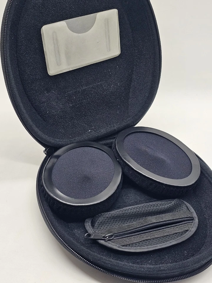 Funda para auriculares Bose *SOLO ESTUCHE* negra silenciosa cómoda cancelación de ruido acústico Foto 3 de 3