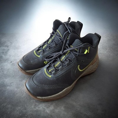 Nike React SFB Carbon CK9951-005 Men's Size 9 Black Hiking Shoes New NWOB