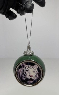 2001 Siegfried & Roy White Tiger Las Vegas Mirage Glass Ornament P142