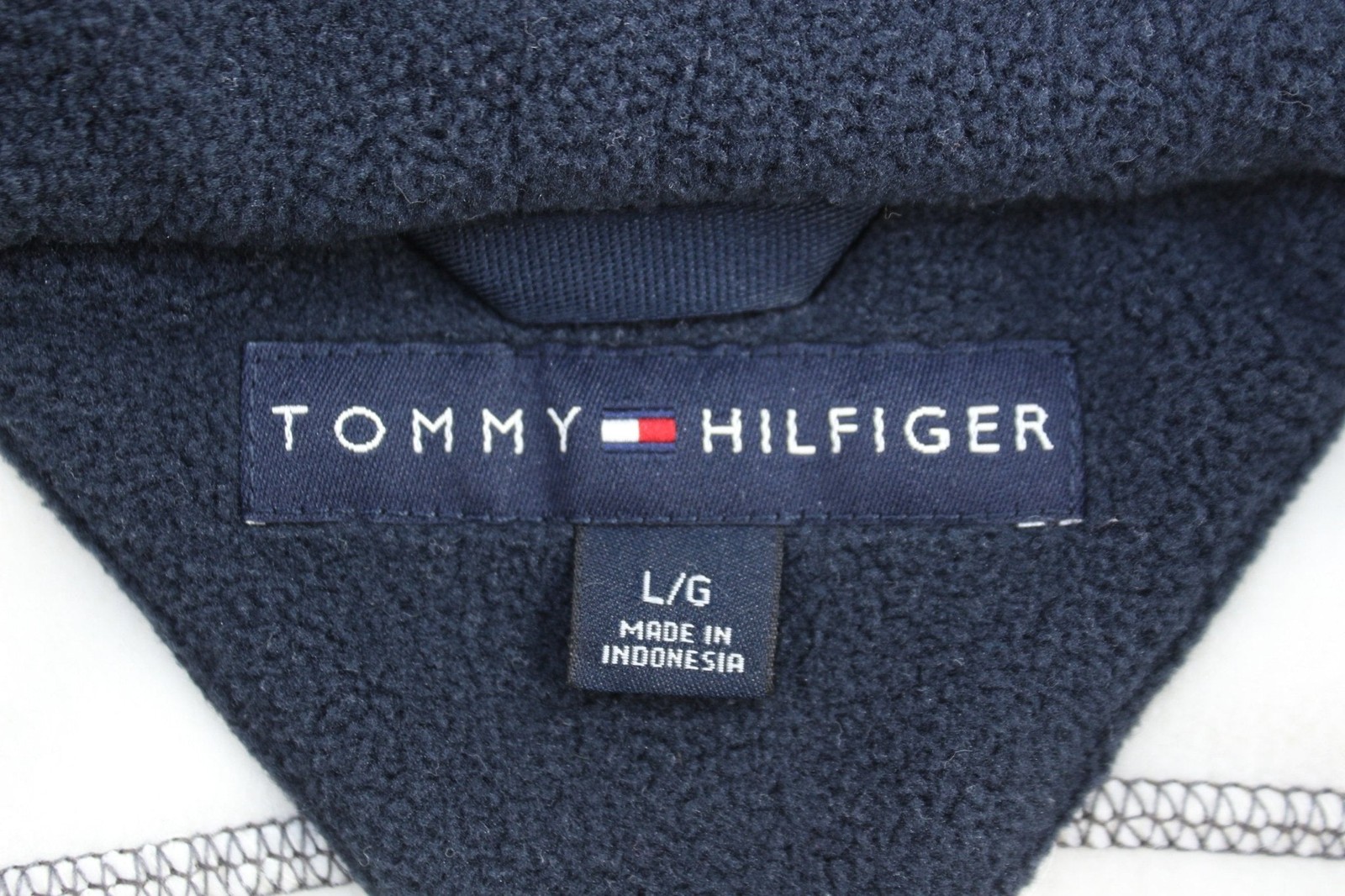 Tommy Hilfiger Embroidered Logo Performance Quarter Zip Sweater thumbnail 4
