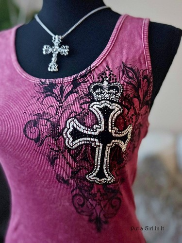 USA New VOCAL APPAREL Womens CRYSTAL PINK MINERAL CROSS TANK TOP S Small Y2K - Picture 2 of 5