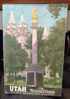 Vintage 1941 Utah Tourist's Guide vintage photos and railroad advertising