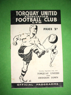TORQUAY UTD V SWINDON TOWN ( SAT 13 09 1947 )
