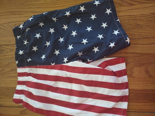City Streets Size Medium 10/12 Husky Flag Boys Swim Shorts-Brand New-SHIP 24 HRS - Picture 7 of 7