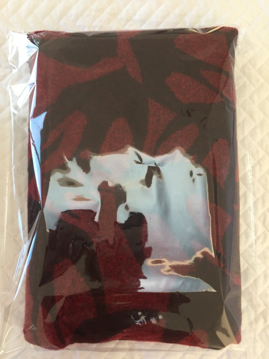 NWT McQ Alexander McQueen Wool Swallow Scarf/Shawl/Wrap Red 80