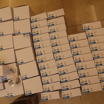 express delivery   plc CPM1A-20CDT-D-V1 NEW #W1