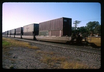 Railroad Slide - DTTX #73587 Intermodal Well Car 1993 Trailer Train ...