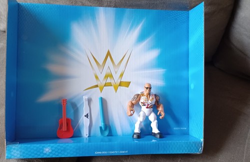 wwe mattel knuckle crunchers exclusive the final boss the rock