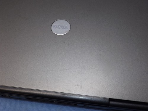 Dell Latitude D630 500GB Intel Mobile Core 2 Duo T7300 2.00GHz XP Office 2007 59 - Picture 7 of 24