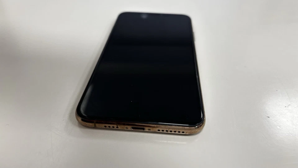 Apple iPhone 11 Pro Max · 256GB, foto 4 di 5