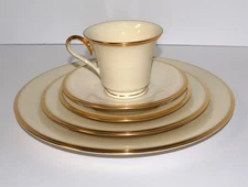 Lenox Eternal 5-Piece Place Setting – Ivory Gold Trim | Multiple Sets Available