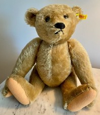 STEIFF MARGARET WOODBURY STRONG MUSEUM Steiff Hunchback Growler Bear 16" 0155/42