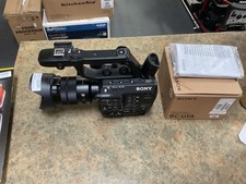 Sony PXW-FS5M2 FS5 Mark II 4K w/ Sony 18-105mm F4 Lens