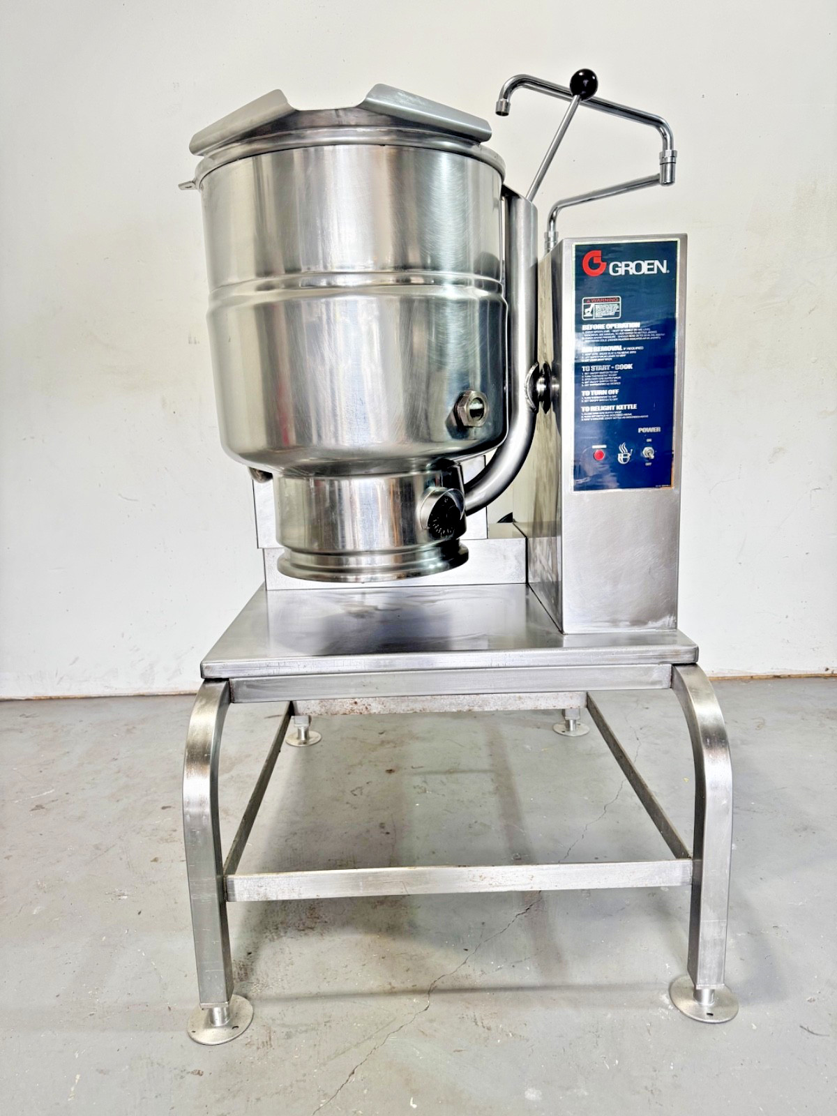 Groen TDH40 Gas Tilting Kettle w. 40 Qt Capacity / Video Tested & Full Warranty