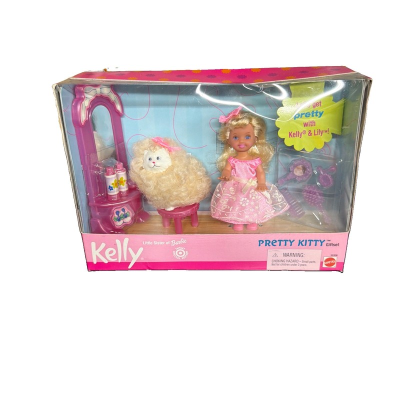 2000 Mattel Barbie Pretty Kitty Giftset w/Styling Vanity Kelly & Lily
