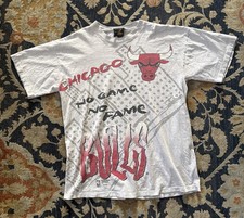 Vintage 90s Chicago Bulls All Over Print T-Shirt Single Stitch No Game No Fame