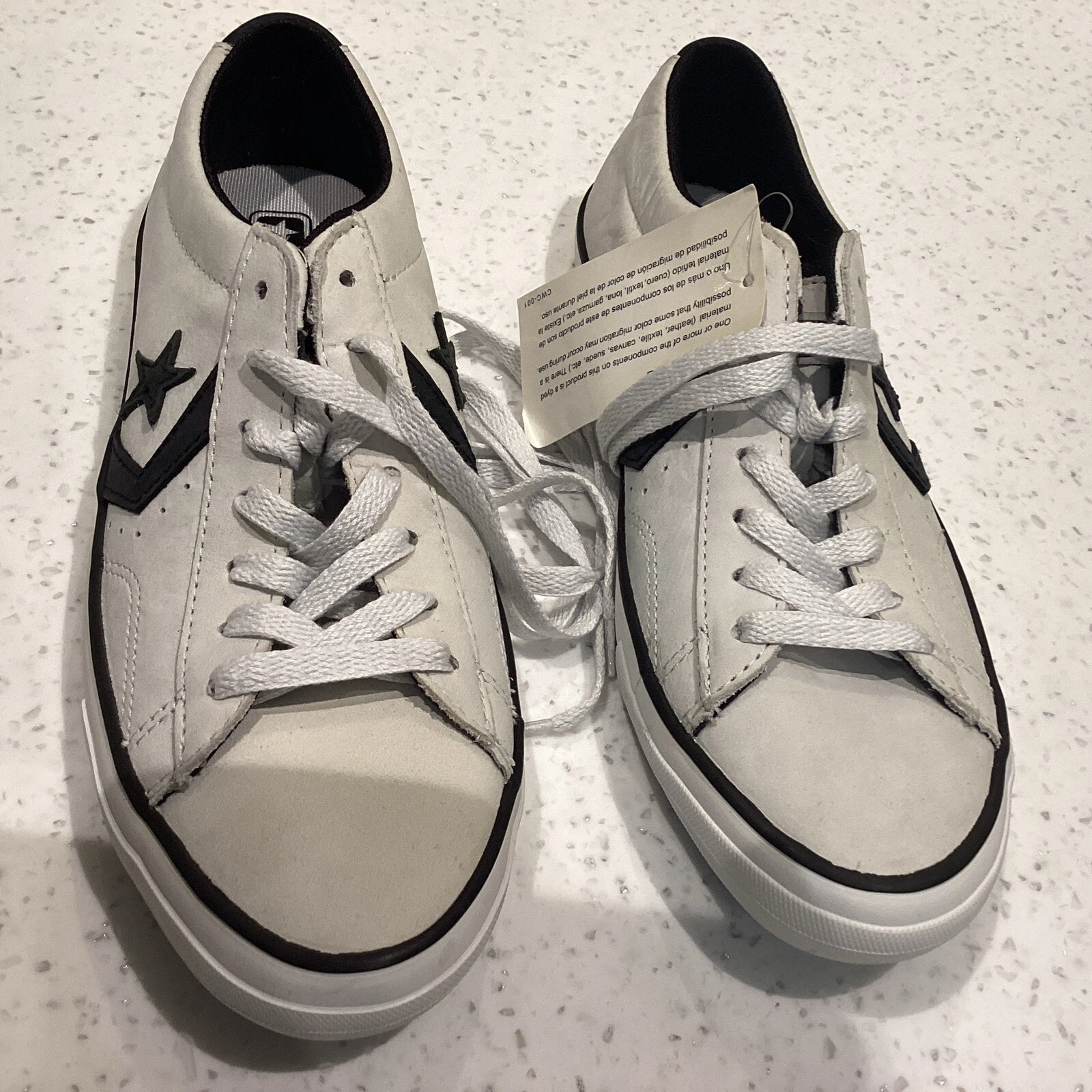 Converse Star Player Classic Trainers in Light Grey and Black Accents