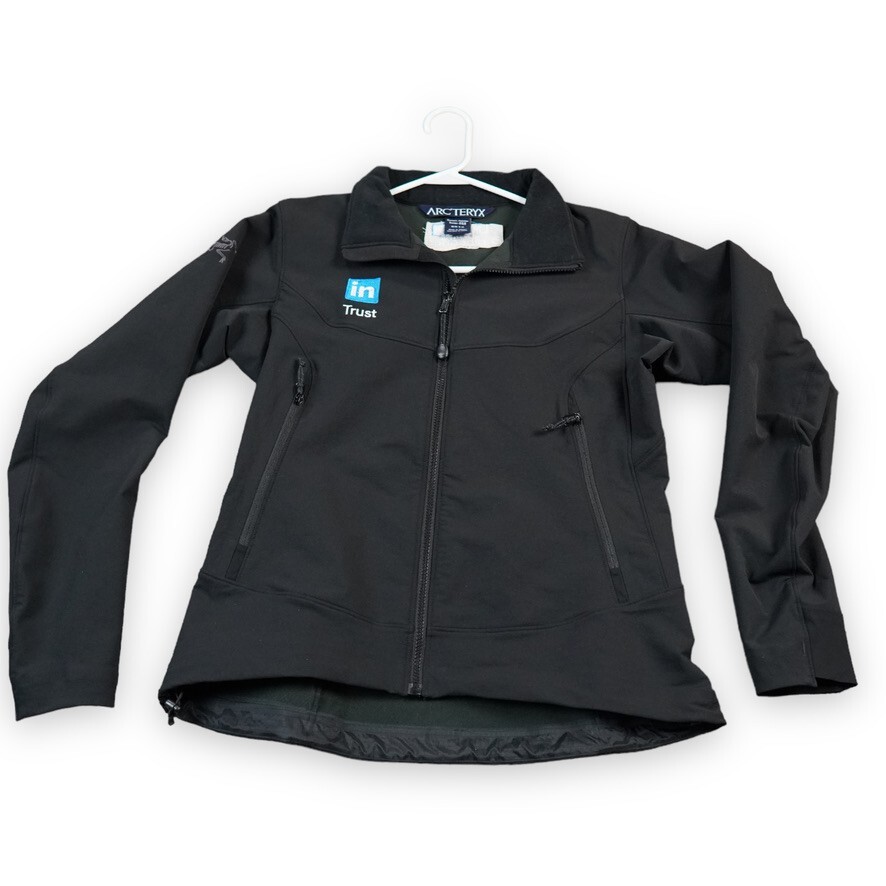 Arc'Teryx Giacca Donna Media 8 10 Nero Softshell Linkedin Ingegnere Tecnico STEAM
