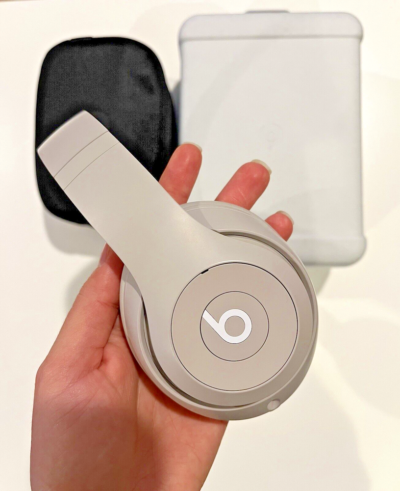 Beats Studio Pro Wireless Headphones — Sandstone — Apple