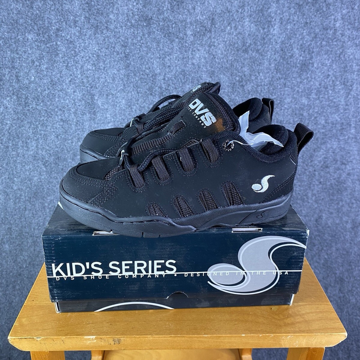 スケートボード Primitive M.SILVAS + DVS Shoes PRIMITIVE プリミティブ スケートボード デッキ 8.25inch SILVAS