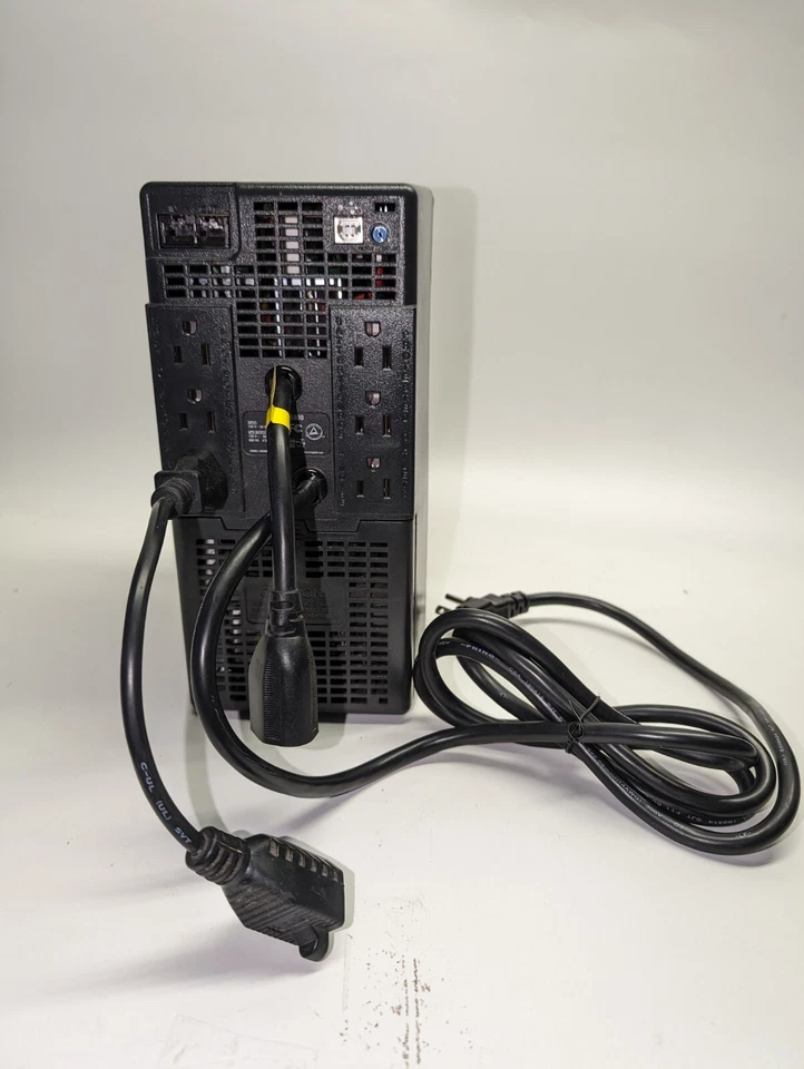 Tripp Lite OMNIVS800 800VA 475W Tower AVR 120V - Image 4 of 4