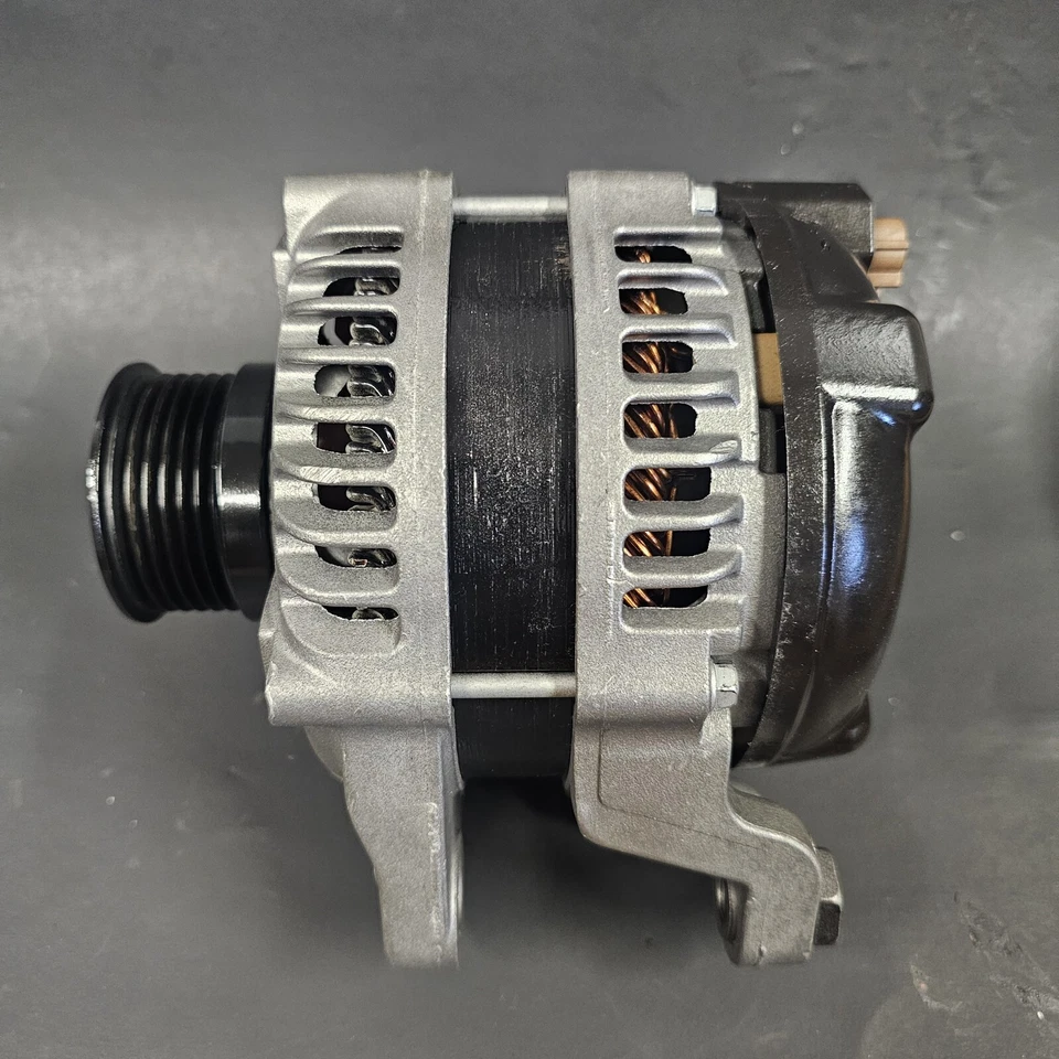 Ford Mustang V8 2012 2013 5,0 litros 150 amperios alternador VIN U OEM Reman por casa rodante Foto 2 de 4