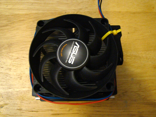 ASUS 13G075135060H2 Desktop CPU Fan Heatsink/Socket 939/754/AM2/940/Extra fan 3P - Picture 6 of 7