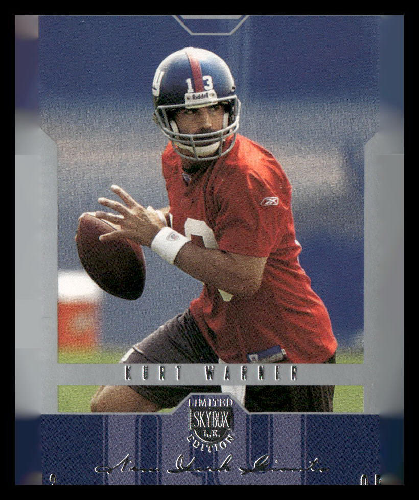2004 SkyBox LE Kurt Warner #36