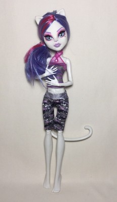 white cat monster high doll