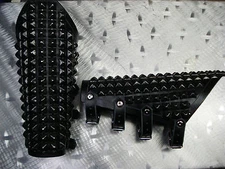 LEATHER GAUNTLETS OLD SCHOOL BLACK STUDS.BLACK METAL...(MDLG0104)....MOONBLOOD'S