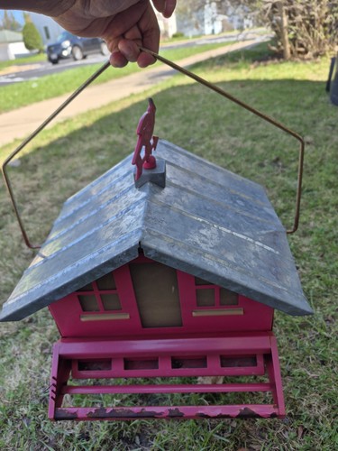 VINTAGE PERKY PERK METAL BIRD HOUSE