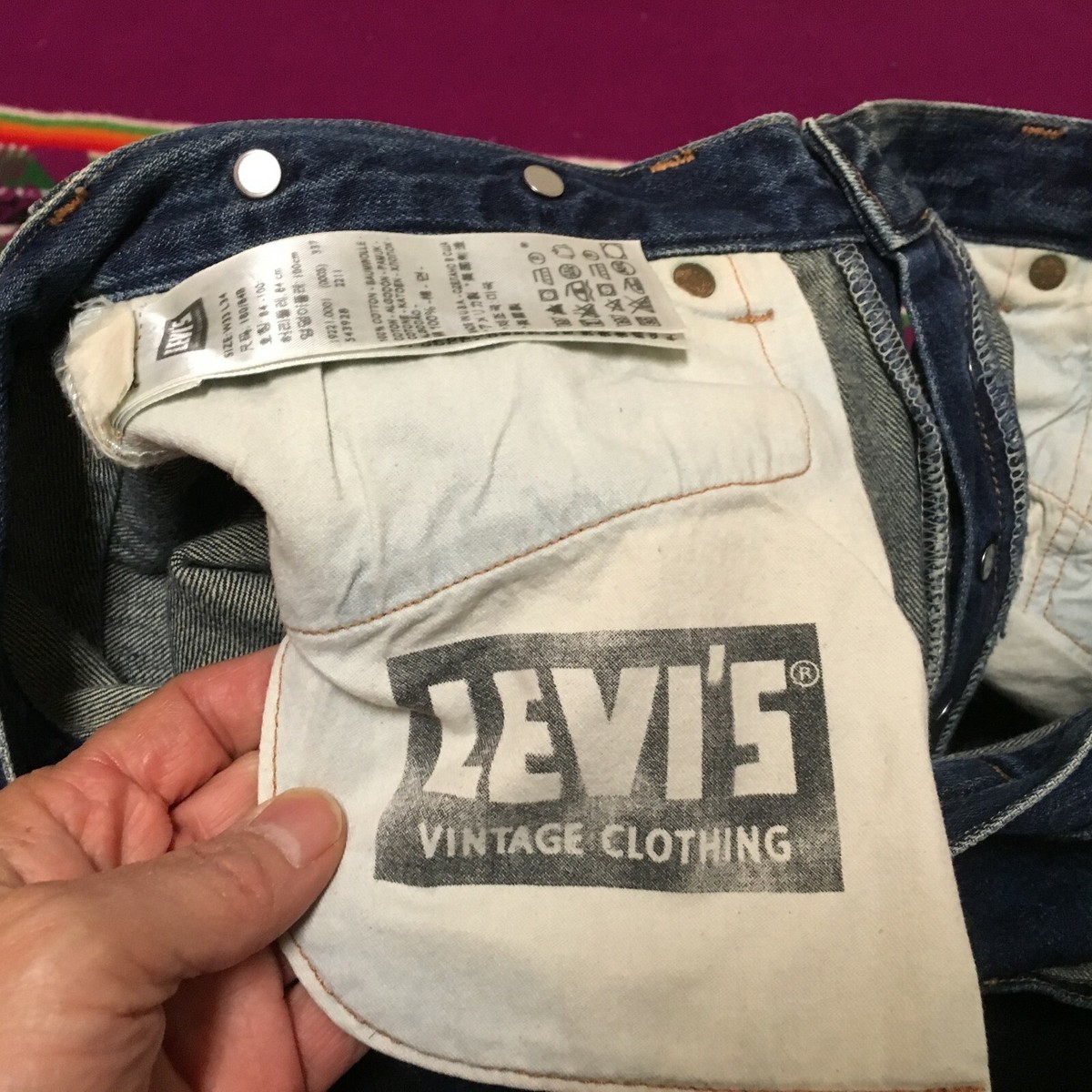 VINTAGE 90S LEVIS BUCKLE BACK XX BIG E JEANS GOOD COND LEATHER LABEL