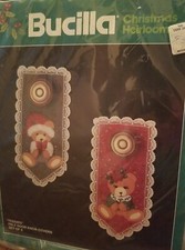 VTG Craft Bucilla Christmas Heirloom "Teddies" Felt Door Knob Covers 82353