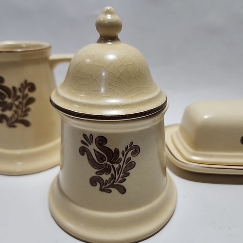 Vintage USA Pfaltzgraff Village Tan/Brown Covered Butter Dish Creamer Sugar - Picture 4 of 6