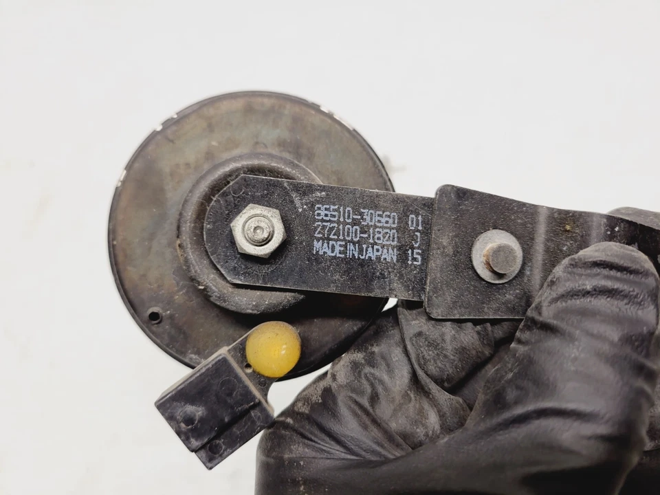 2006-2013 Lexus Is250 Is350 Horn Alarm Security Siren - Image 3 of 3