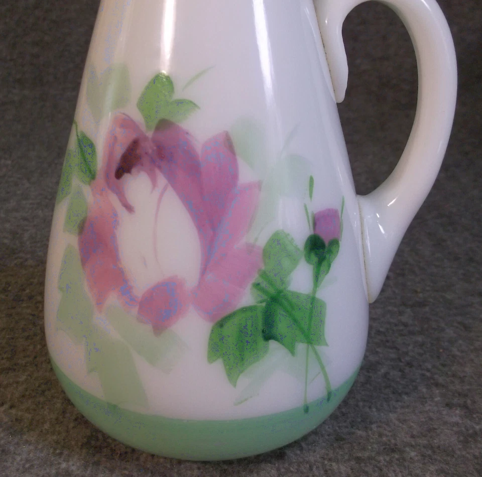 ANTIQUE MILK GLASS SYRUP PITCHER HAND PAINTED HINGED LID 7 1/4 INCHES TALL - Image 2 of 4